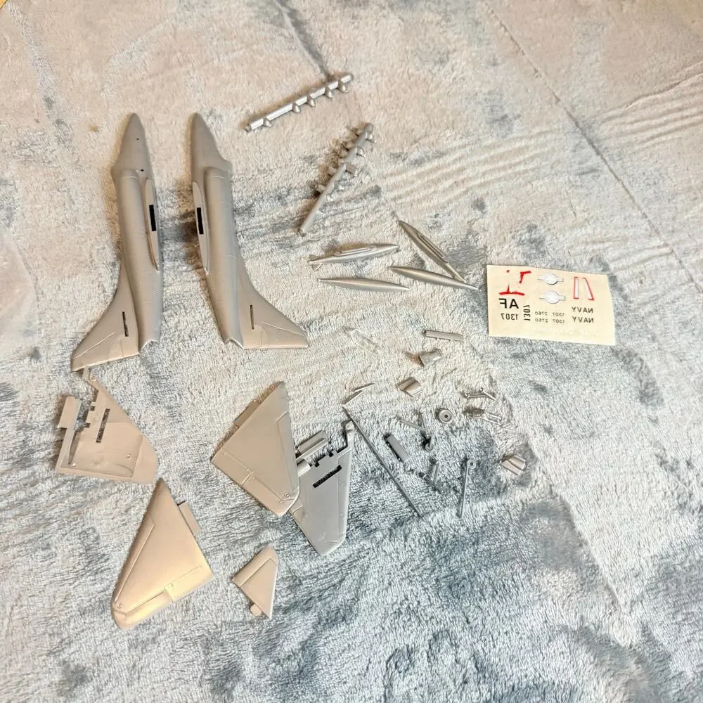 Starfix 1:72 Scale Construction Model Plane Kit Skyhawk Douglas A-4F 709/07
